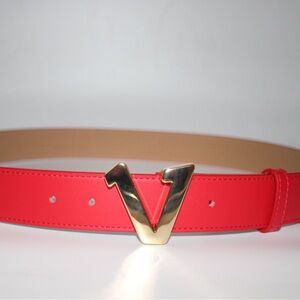 COPY - Vadaline V gold buckle red belt